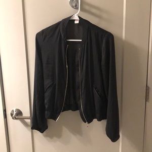 H&M BOMBER JACKET⛄️